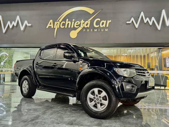 MITSUBISHI L200 TRITON 2.4 HLS 4X2 CD 16V FLEX 4P MANUAL MITSUBISHI L200 TRITON 2.4 HLS 4X2 CD 16V FLEX 4P MANUAL